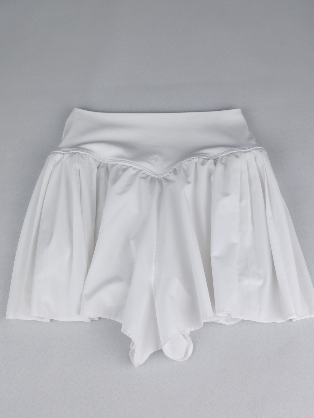 Offline Women's White Athletic Skort Shorts.